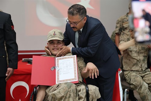 Valimiz Ercan Turan, Engelli Vatandaşlarımızın Temsili Askerlik Töreni’ne Katıldı